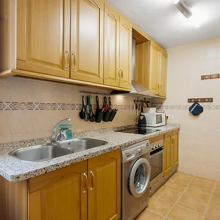Apartment Center At By Costarentals - Ref 94 *