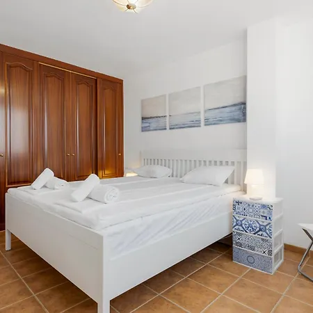 Center At By Costarentals - Ref 94 * פואנגירולה